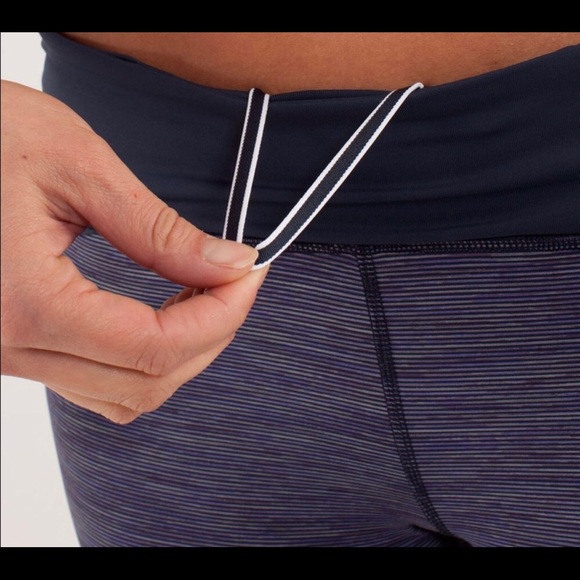 Lululemon running pants size 6 - Picture 5 of 7